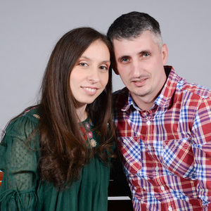 Meet your Posher, Razlory